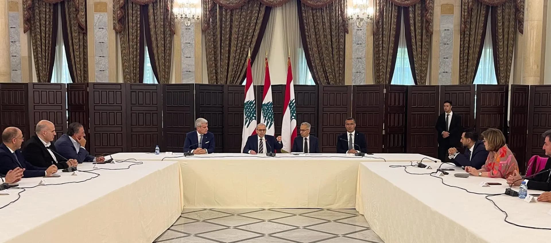 برئاسة سلام.. اجتماع موسع لمواكبة عودة الصادرات إلى الأسواق السعودية