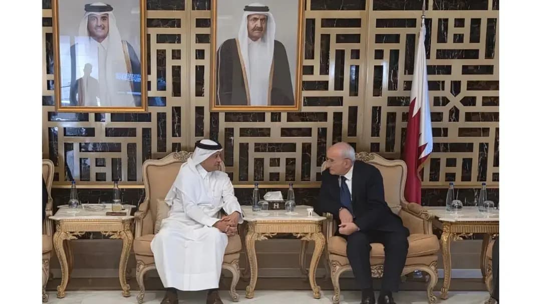 وزير الدفاع معـ.ـزّياً بالأمير الوالد: لبنان خسر صديقاً كبيراً في أحلك الظروف