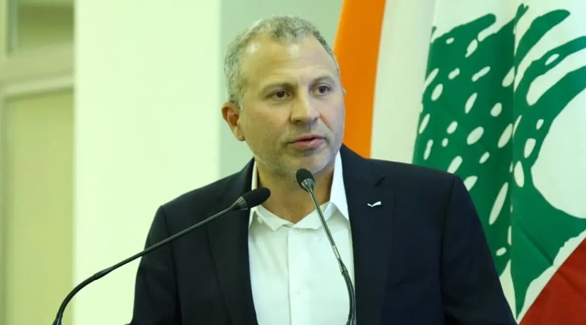 نحنا والناس معكم.. باسيل: لا تستسلموا