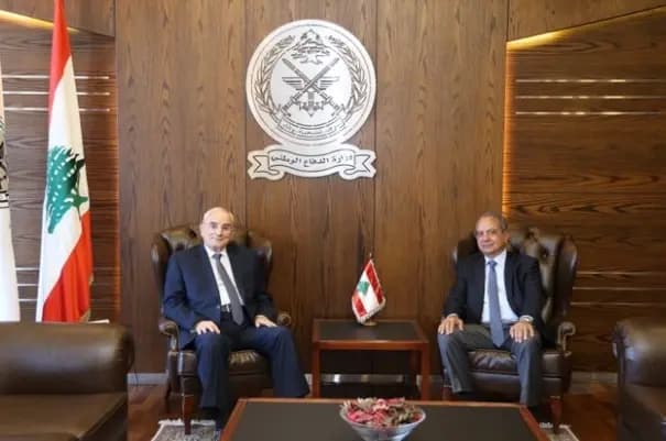 "شكرٌ على تسديد مستحقات الكهرباء".. منسى يستقبل الصدي