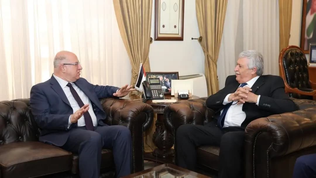 العمل يجمع لبنان والأردن.. تنسيق وخطوات تنفيذية مرتقبة