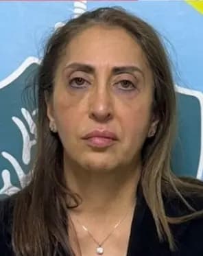 أوهمت ضحاياها بـ"الفيزا الأميركية".. فسقطت بقبضة الأمن!