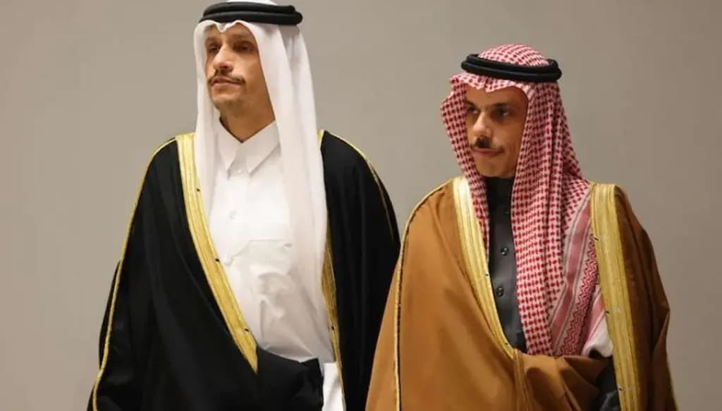 اتصال هاتفي بين وزيري خارجية قطر والسعودية