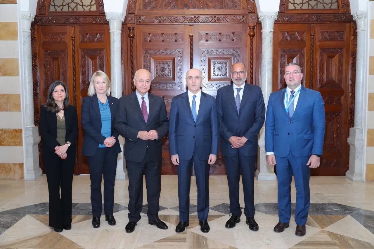 الحجار يسقبل صالح: همنا الأول وقف إطلاق النار.. ودعم الدول الصديقة أساس