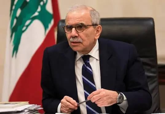 سلام يتصل بالأمين العام للجامعة العربية مهنئًا