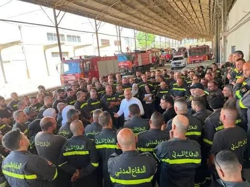 الدفاع المدني ينقذ أحراج بعلبك