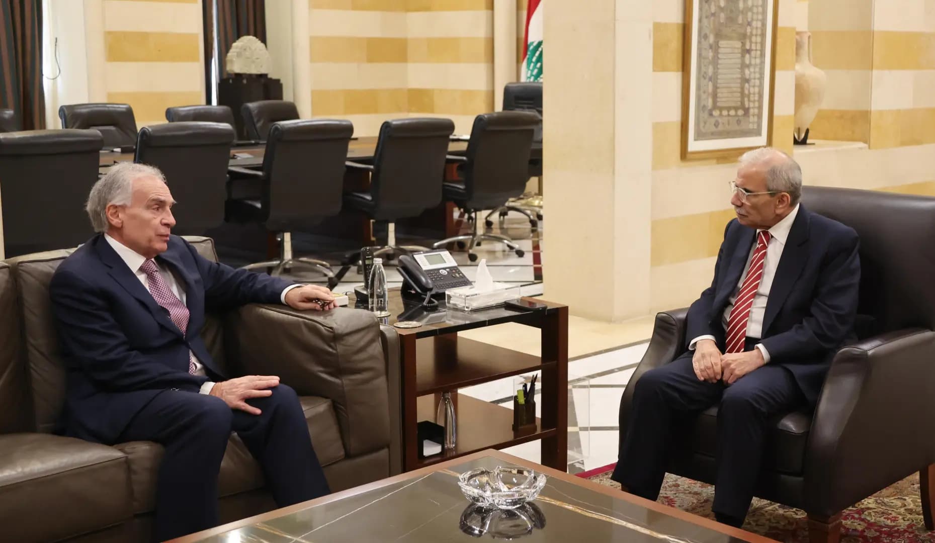 "لتحييد لبنان عن أي تصعيد".. سلام يستقبل أرنو