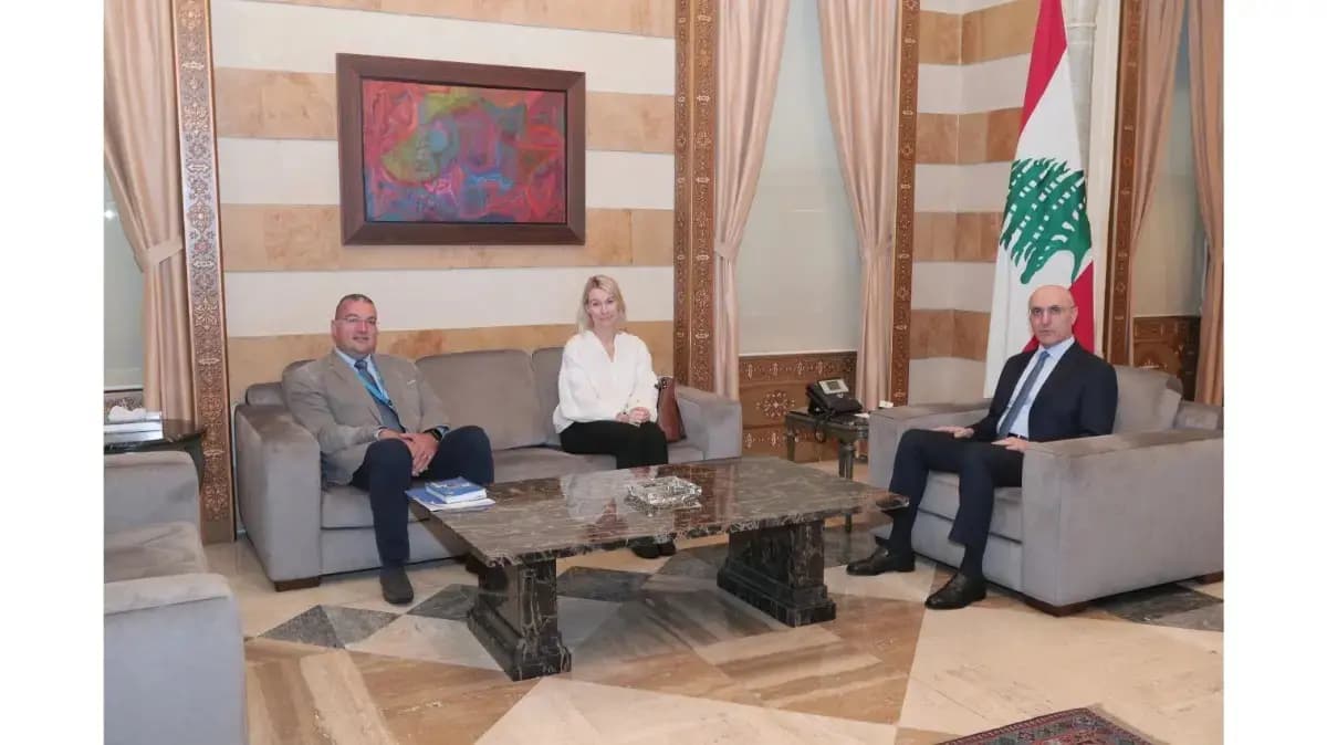 الحجار يبحث الأوضاع الإنسانية وخطة عودة النازحين