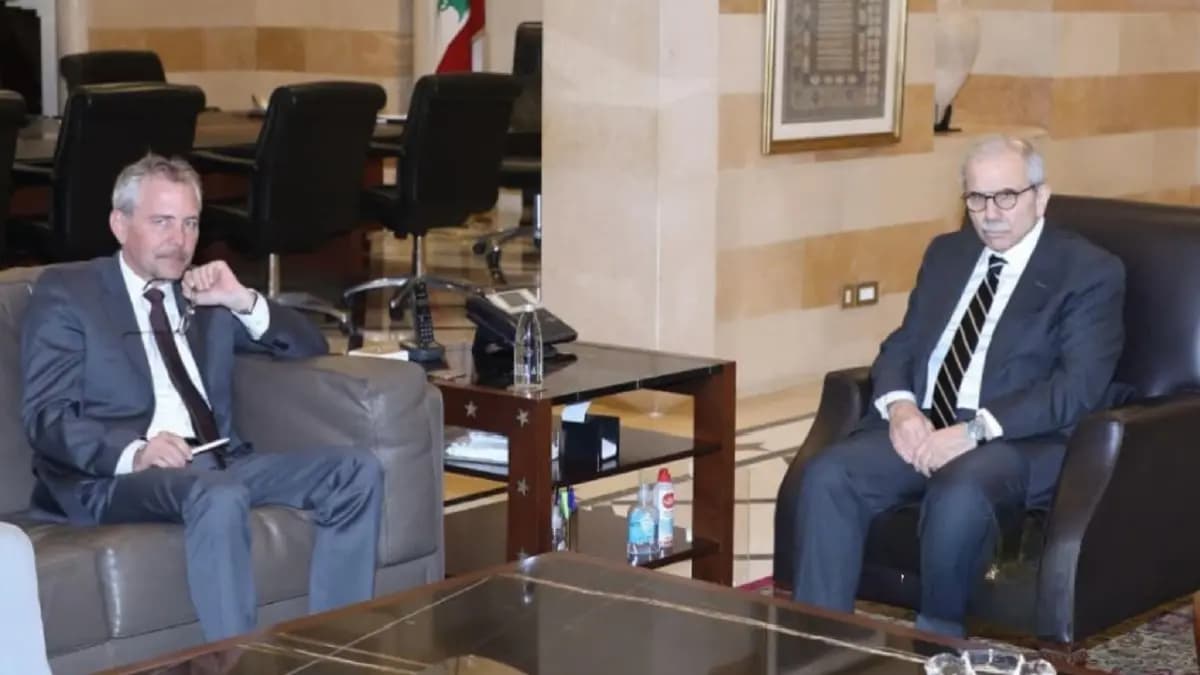 جهود الإغاثة بين سلام وفون آركس