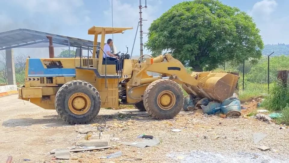 "الأشغال" تباشر تأهيل معبر البقيعة الحدودي تمهيدًا لفتحه