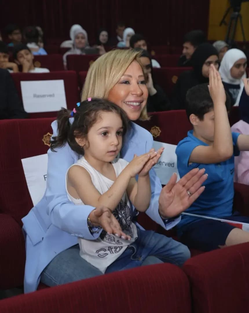 "من طموح".. عون للأطفال النازحين: الفرح في عيونكم رغم المآسي