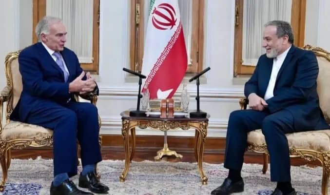 "لبنان" في صلب مباحثات عراقجي وأرنو