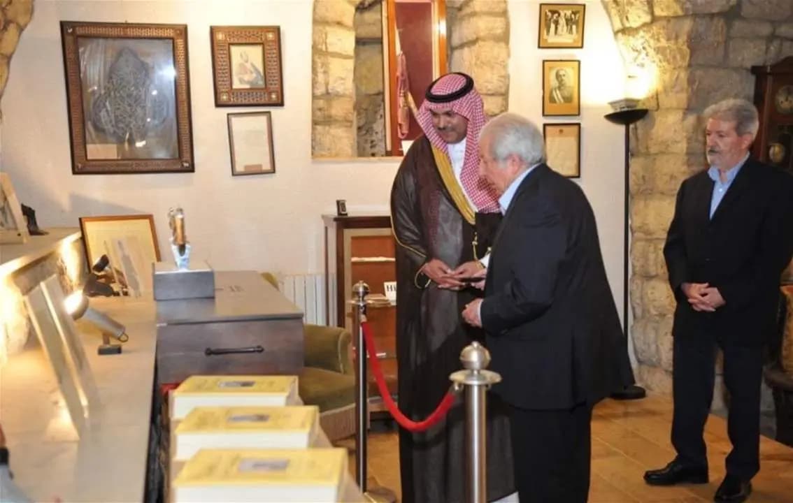 السفير السعودي يزور متحف الأديب الراحل أمين الريحاني