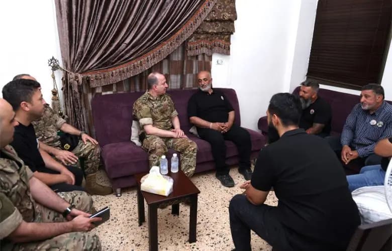 قائد الجيش يعزي بشهـ.ـداء غارة الخردلي: متمسكون برسالتنا ومهمتنا