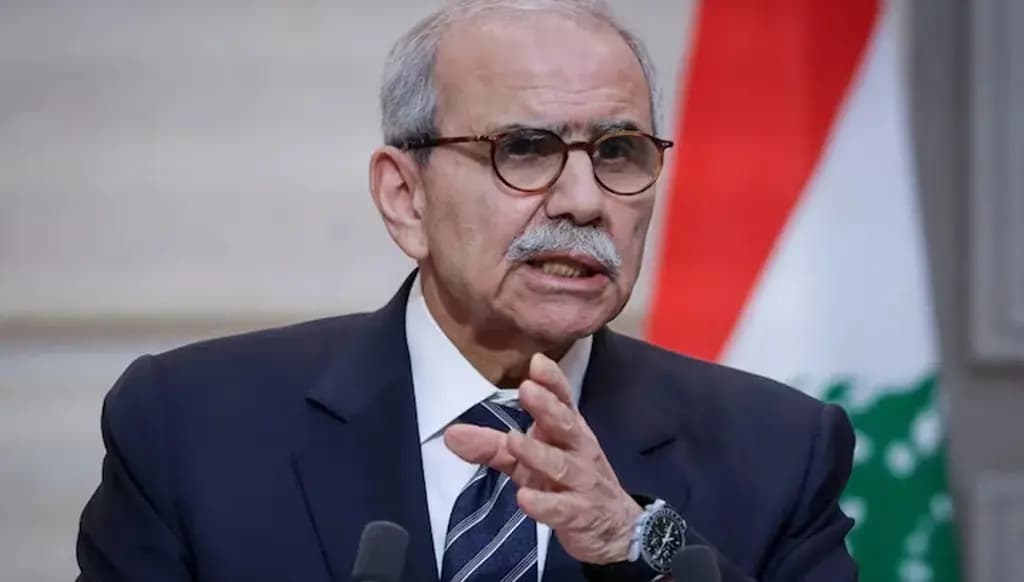 سلام يعزّي عائلات الشهداء الثلاثة.. والجنوب في قلب الأولويات