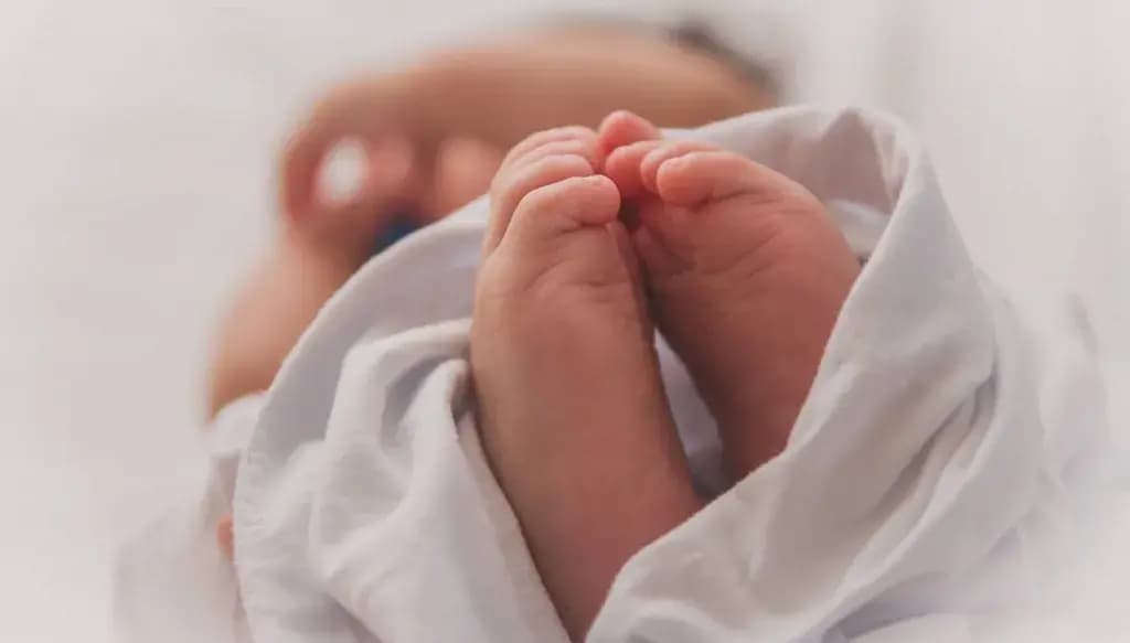 رضيعة داخل كيس نايلون تكشف أزمة الحماية الاجتماعية في لبنان