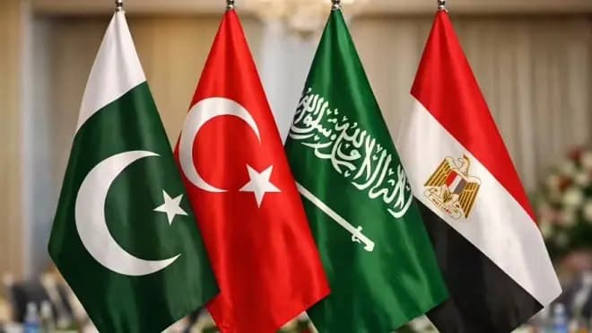 الذعرُ الإسرائيليُّ من تحالفِ مصر السعودية وتركيا وباكستان