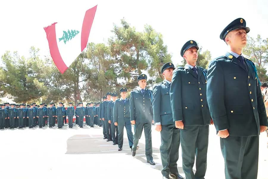 للراغبين في دخول مدرسة الرتباء.. هذه فرصتكم!