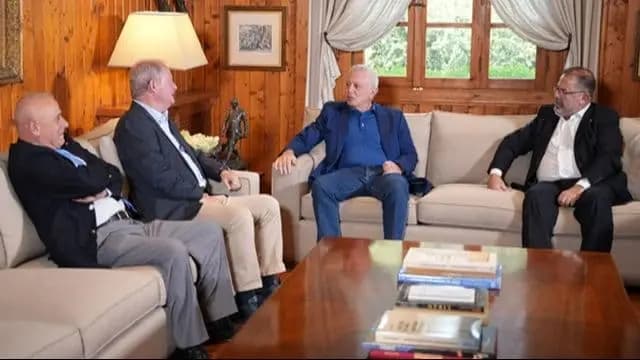 لقاء بين فرنجية وشمعون في ظل التطورات الراهنة