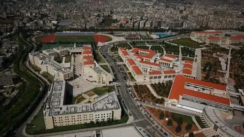 "تستخدم اسم الجامعة وشعارها".. "اللبنانية" تحذر من إعلانات "احتيالية"