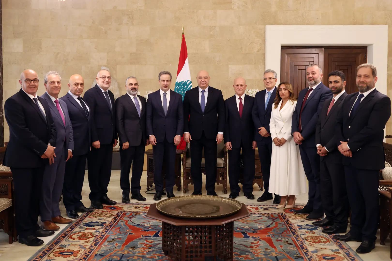عون: يجب انتظار نتائج المفاوضات قبل إصدار الأحكام