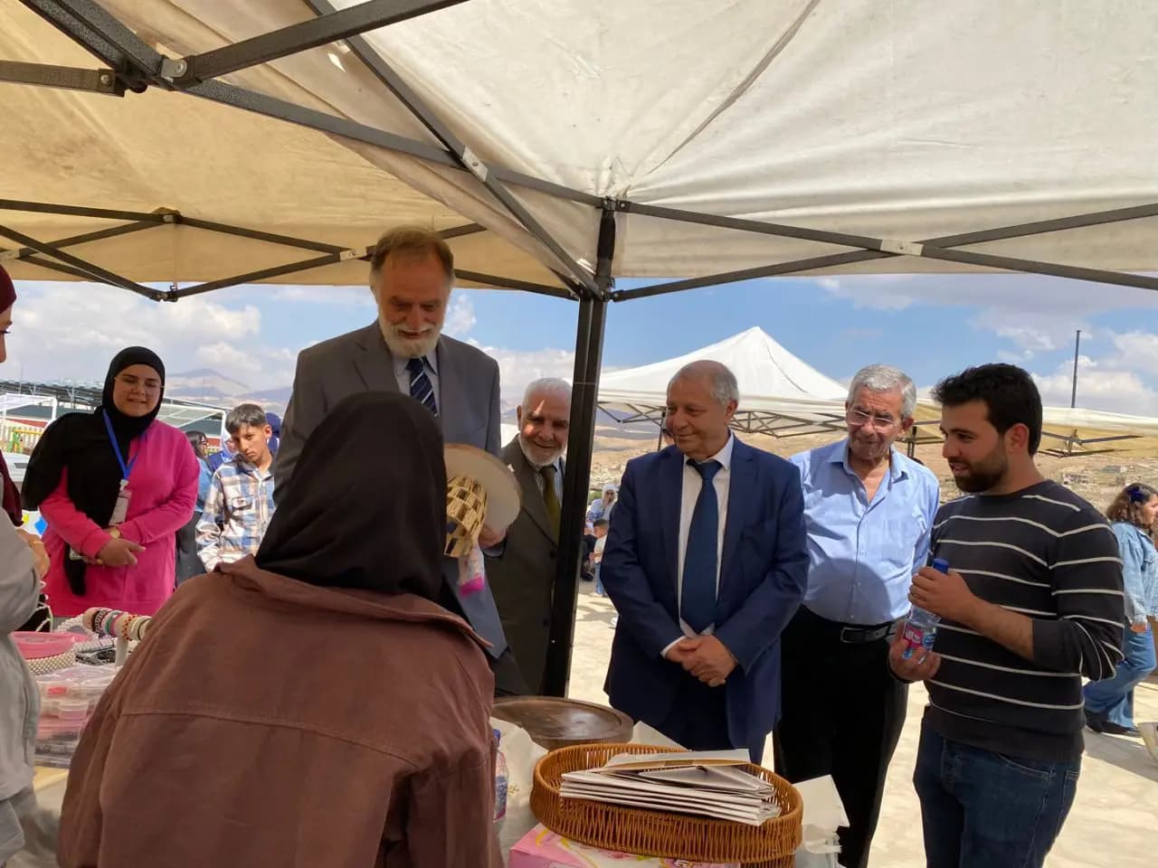 مهرجانُ عرسال القرويّ.. نبضُ حياةٍ في زمنِ الحروب