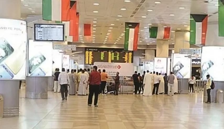 مطار الكويت تحت النـ. ـار.. أضـ. ـرار وإغلاق مؤقت