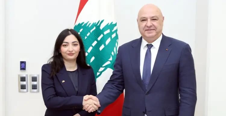 "متمسكون بالحلول الدبلوماسية".. عون: لتعزيز دعم الجيش
