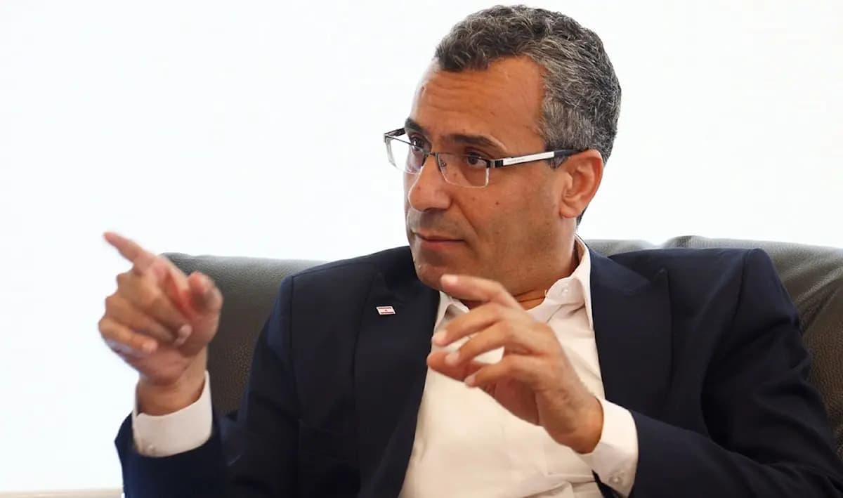 هاني يطمئن: موسم الزيتون في الجنوب لم يتأثر بالقصف