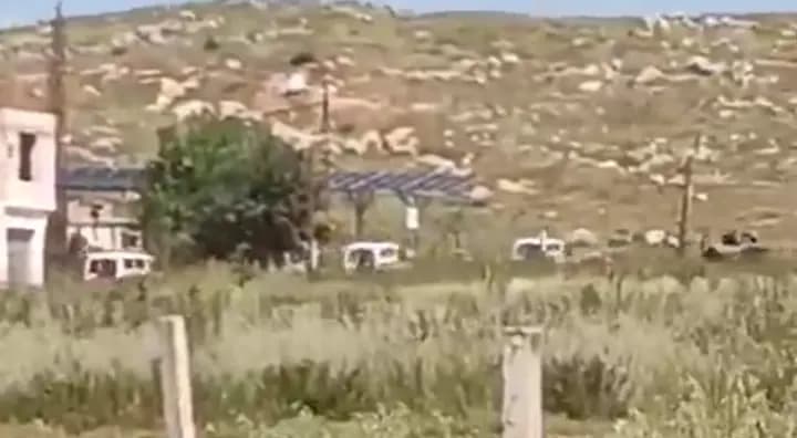 "بعد موافقة الميكانيزم".. الصليب الأحمر يدخل بلاط لإنقاذ العالقين