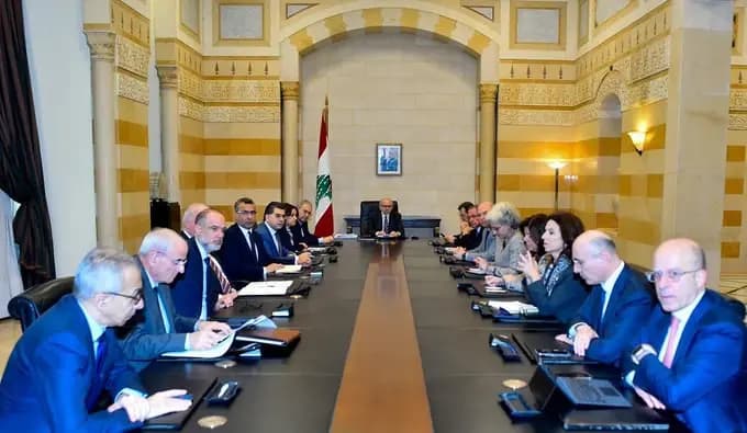 اجتماع وزاري برئاسة سلام.. بحث الأوضاع والتطورات الأمنية