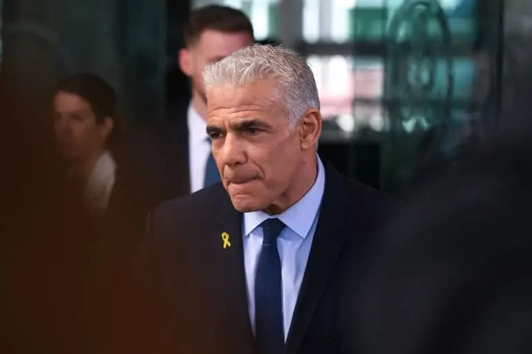 لابيد: ما يجري "كارثة"!