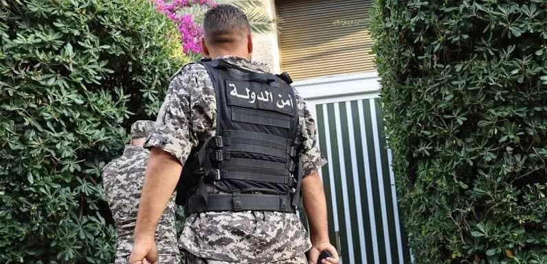 "ملاحقة دولية" تنتهي بتوقيف امرأة في لبنان!