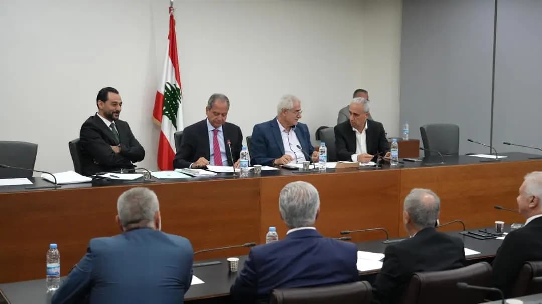 أسعار المحروقات على طاولة لجنة الأشغال النيابية