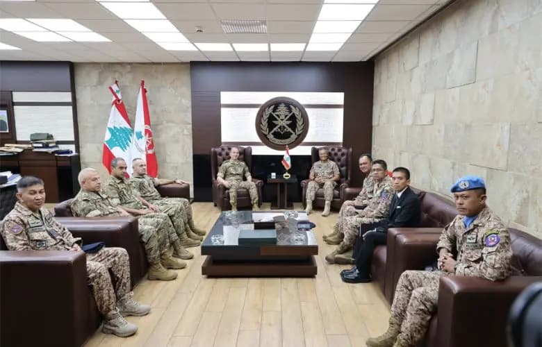العماد هيكل يستقبل قائد القوة المشتركة الماليزية.. وهذا ما جرى بحثه