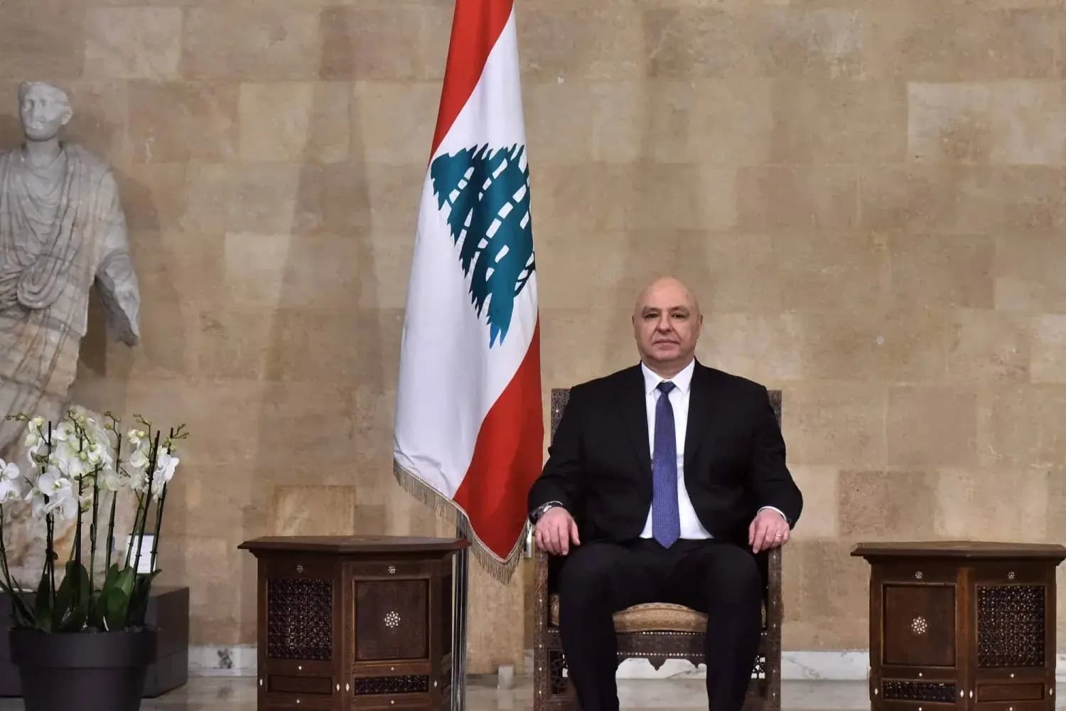 بعد الإفراج عن الأسرى.. عون: خطوة أولى نحو السيادة الكاملة