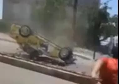 حـ. ـادث يوقف سباق سيارات في كسروان