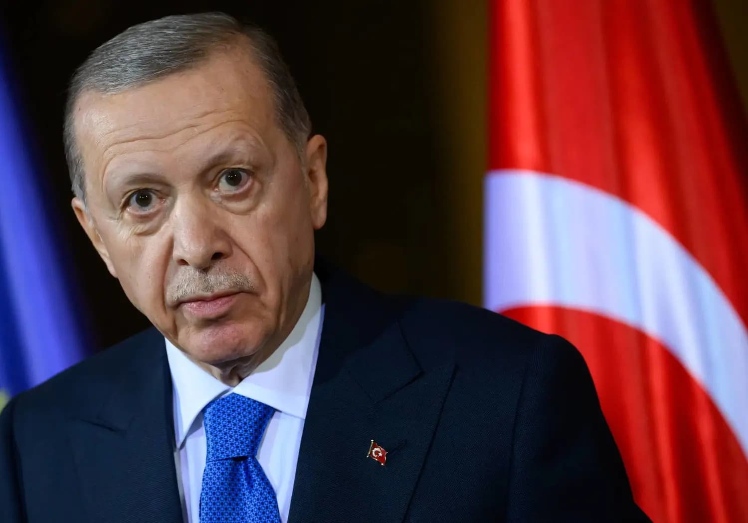 "لتعزيز العلاقات" ..أردوغان يتوجه إلى الجزائر