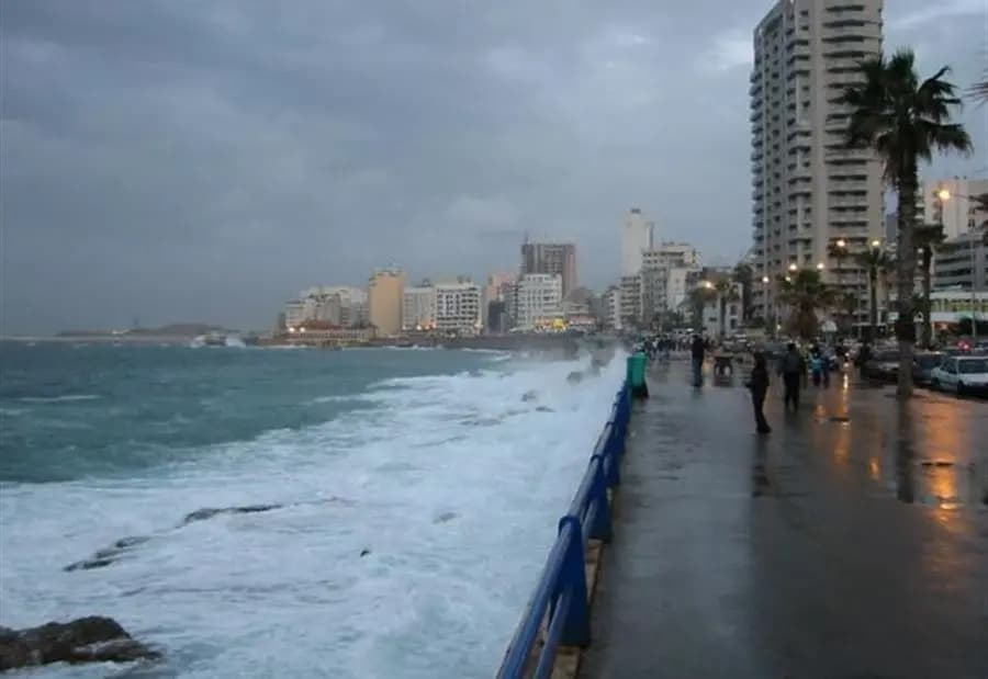 منخفض جويّ مصحوب بكتل هوائية باردة لهذا اليوم