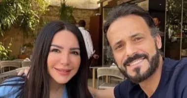 بعد 14عامًا من زواجها .. كاتبة تعلن انفصالها عن زوجها "النجم الكبير"