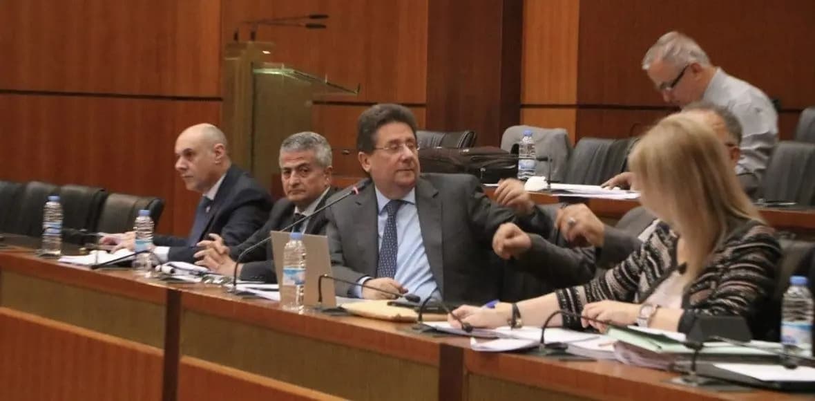 لجنة المال والموازنة تؤجل أعمالها