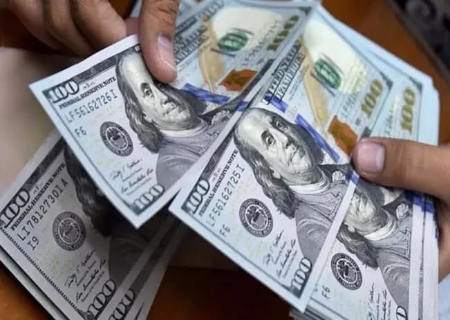 سعر صرف دولار السوق السوداء... هذا ما سجّله مساء اليوم