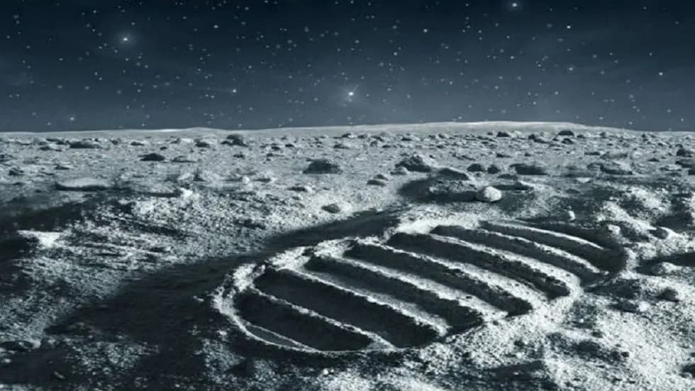 "بعد 50 عامًا".. "أستروبوتيك" ستزور القمر مجدّدًا