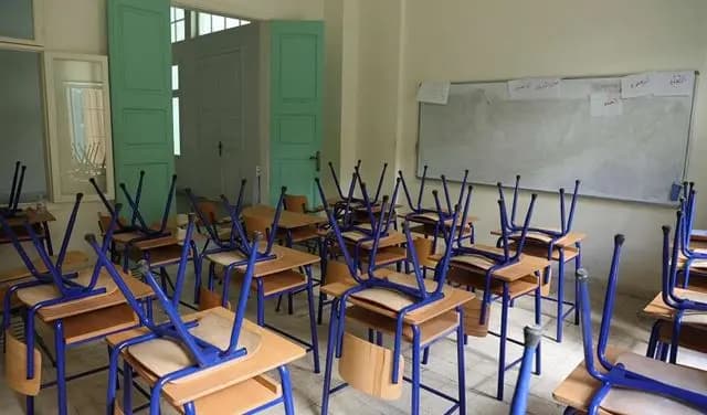 عدد من المدارس الجنوبية تقفل أبوابها غدًا تضامنا مع غـ.ـزة
