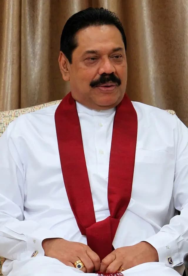 رئيس وزراء سري لانكا يستقيل