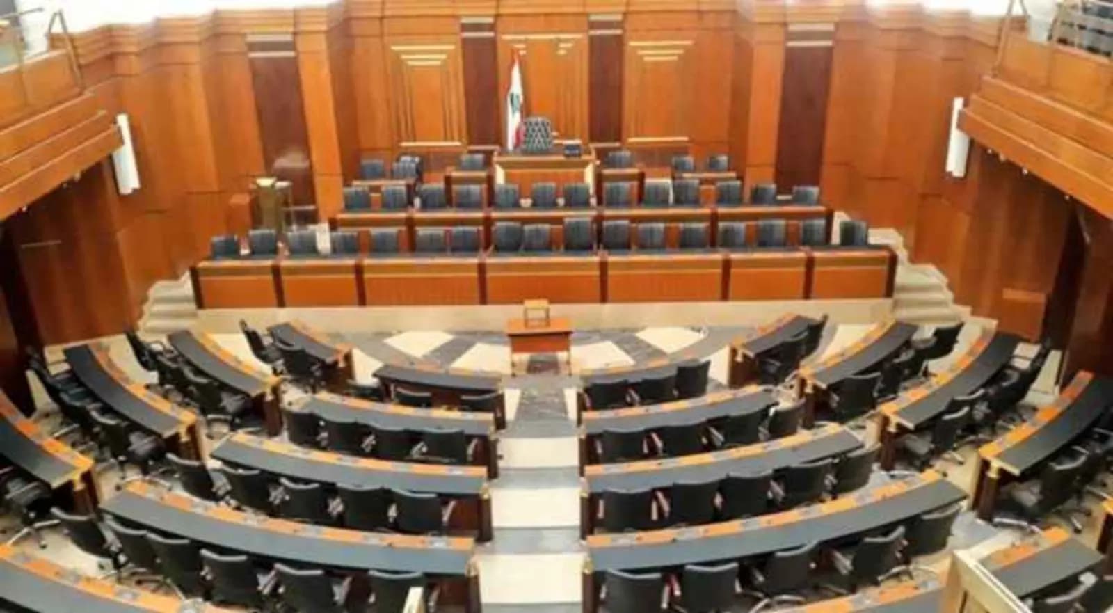 بشرى سارة للأساتذة المتقاعدين.. وتمويلٌ جديدٌ لـ"أمان"