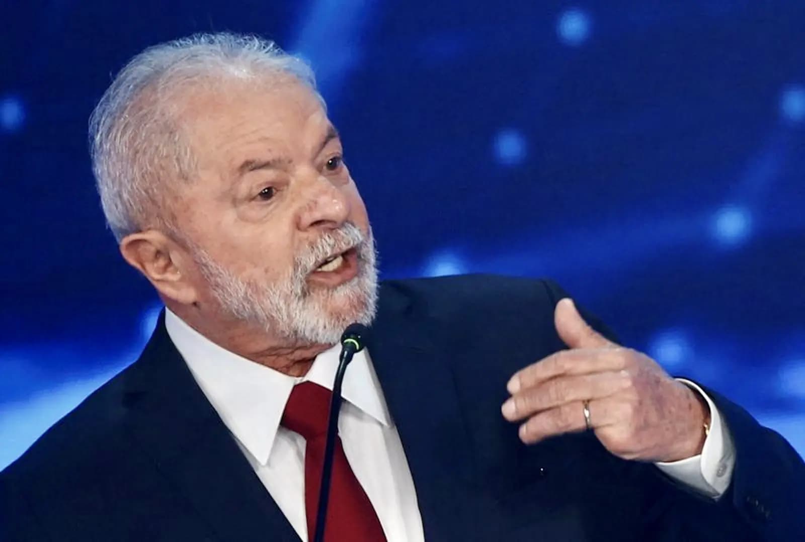 لولا دا سيلفا يدعو إلى حلّ الدولتين