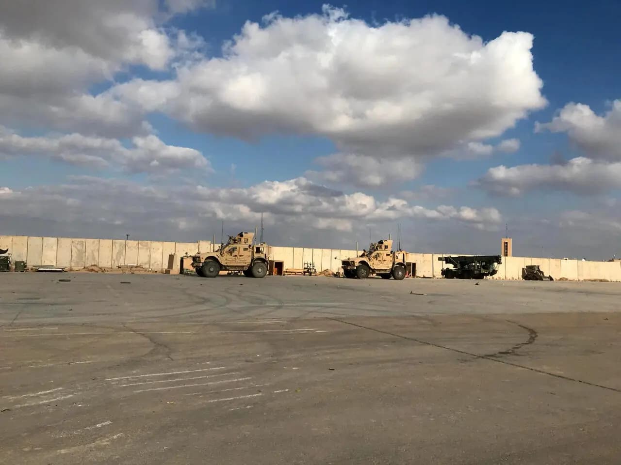 "عين الأسد".. في مرمى النيران!