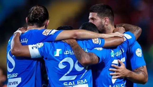 الهلال يُنهي مرحلة الذهاب دون خسارة