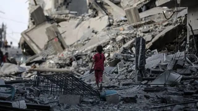 أبو عبيدة: الإدارة الأمريكية تقوم بتسيير جسورها الجوية لدعم هذا الكيان